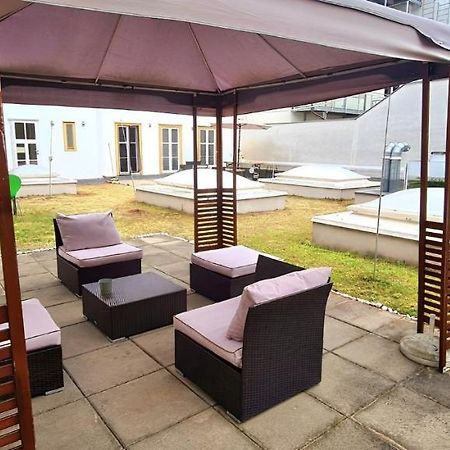 Wiener Buddha Style Flat With Inner Garden- Marzstrasse City Apartments ภายนอก รูปภาพ