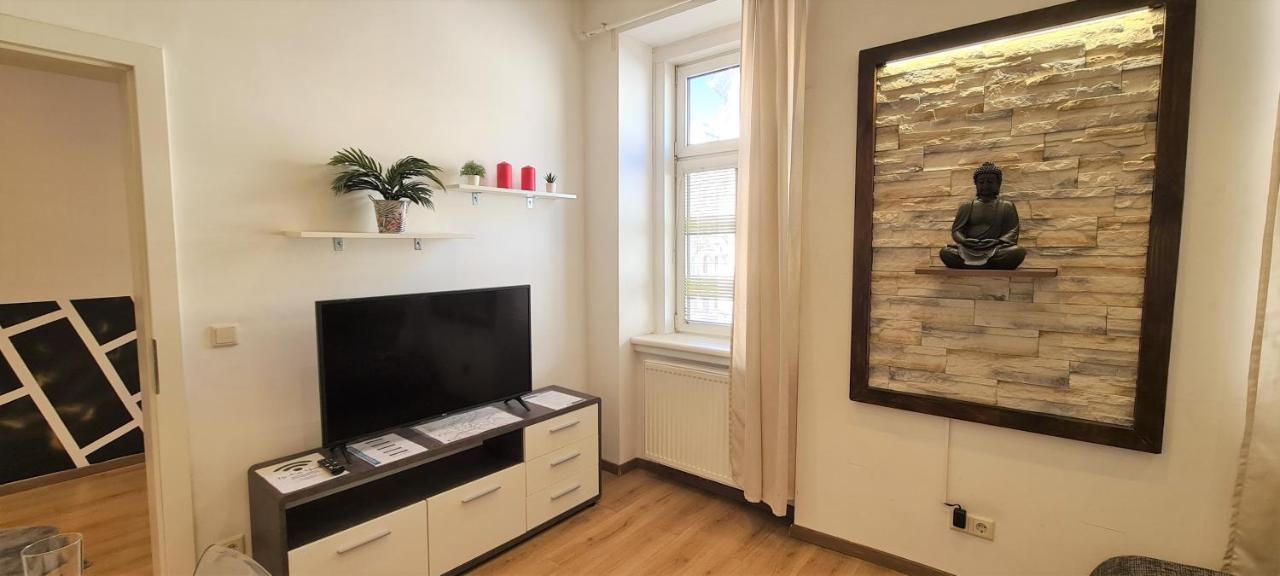 Wiener Buddha Style Flat With Inner Garden- Marzstrasse City Apartments ภายนอก รูปภาพ