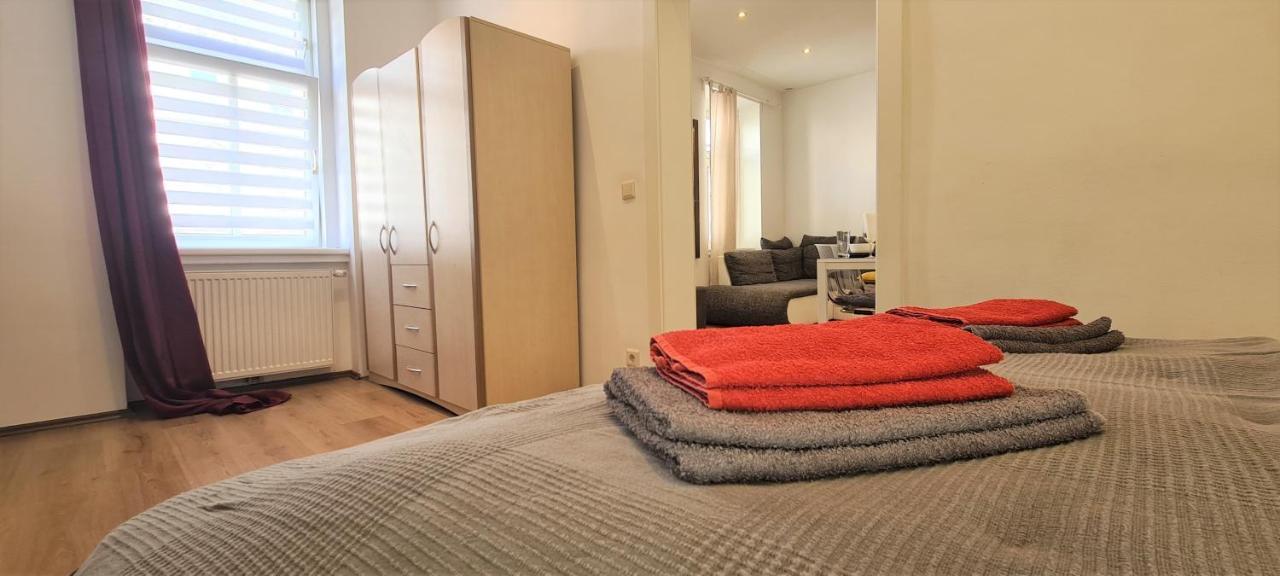 Wiener Buddha Style Flat With Inner Garden- Marzstrasse City Apartments ภายนอก รูปภาพ